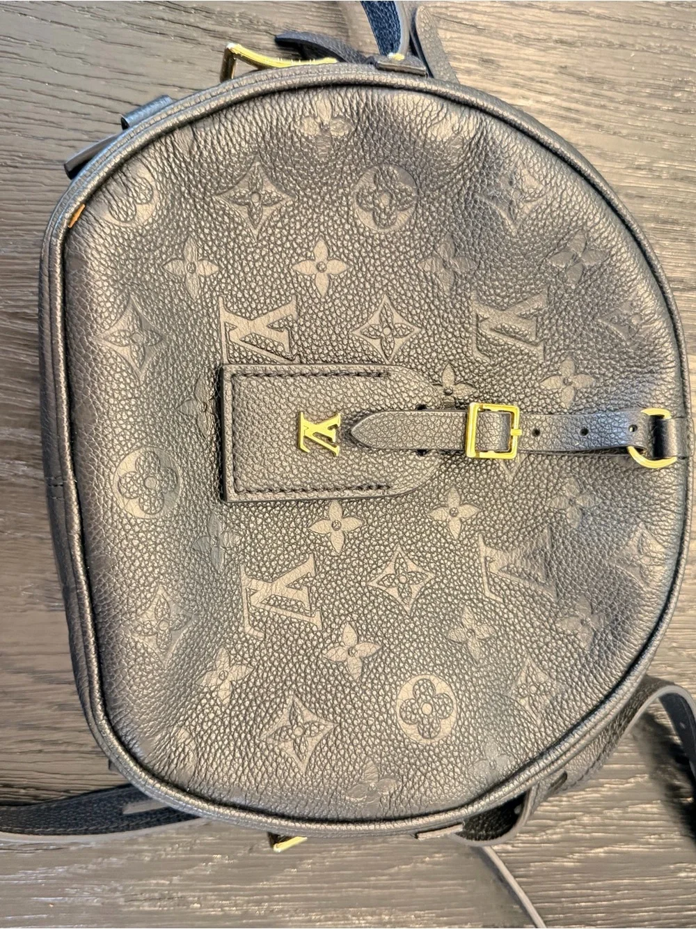 LV Cross Body Empreinte Boite Chapeau Souple MM Black